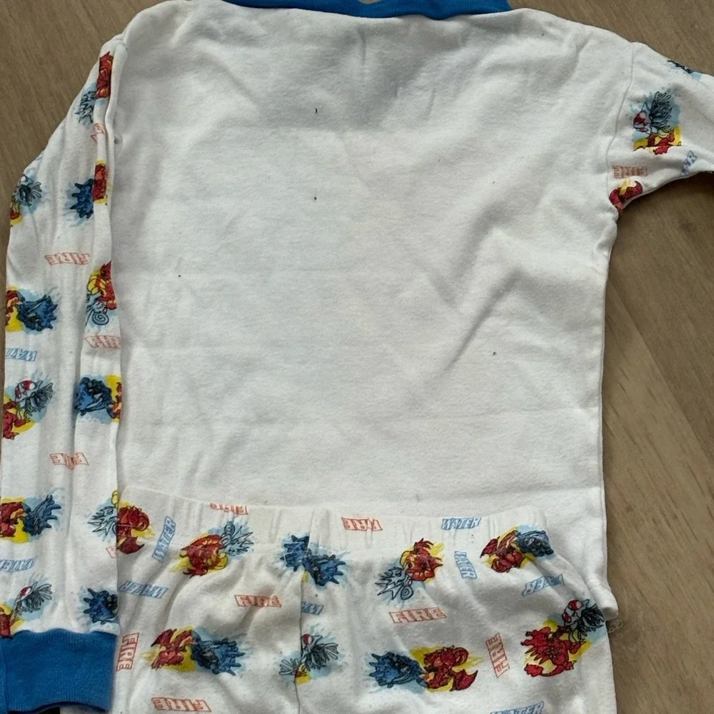 Vintage Official Nintendo Pokemon Long Sleeve‎  Charizard Water Fire Pajamas